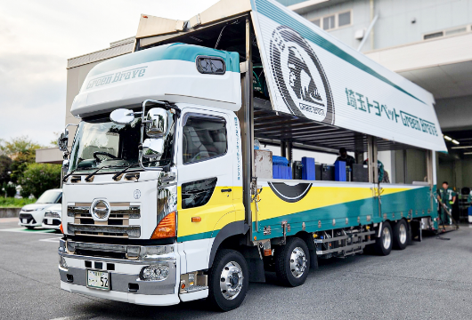 レース車両 トランスポーター